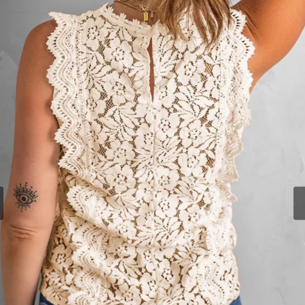 🔥New boutique lace tank top - Picture 2 of 11